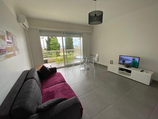 Location De Vacances A Juan Les Pins Appartement Vue Mer 外观 照片